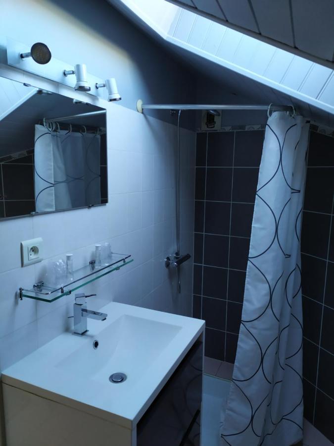 "Le Relais De Modestine" Chambres Et Table D'Hotes Chasserades ภายนอก รูปภาพ